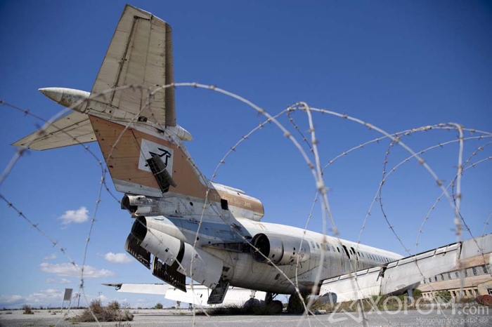 Кипр арал дээрх хаягдсан олон улсын нисэх буудал 10