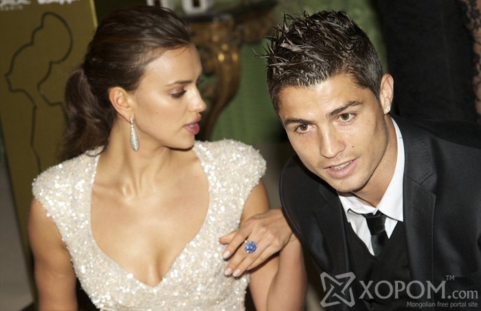Дэлхийн хамгийн өндөр орлоготой хөл бөмбөгчин Ronaldo мөнгөө юунд үрдэг вэ? 8