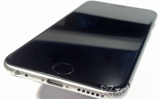 iPhone 6 гар утасны талаарх цуурхлуудыг гэрэл зурагт харуулсан нь 7