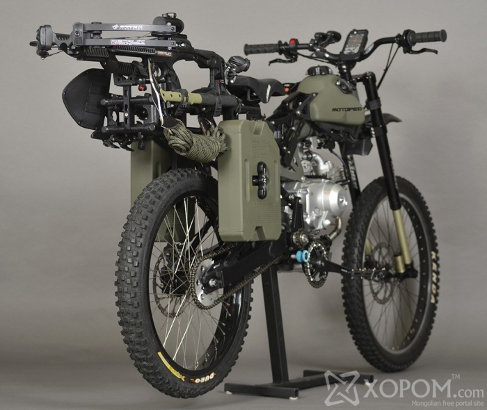 Зомбинуудын дайралтаас ч мултрахад туслах Motoped Survival Bike: Black Ops Edition мотоцикл 5