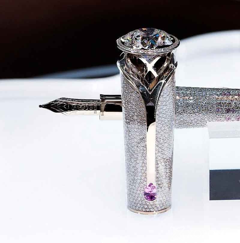 Дэлхийн хамгийн үнэтэй, алмаз эрдэнэсээр бүрсэн үзэг 4