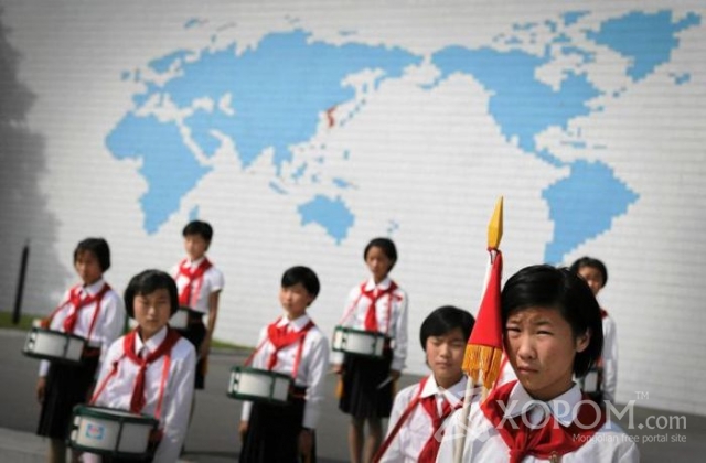 Хойд Солонгос улсын Хүүхдийн зуслан (49 Фото) 1