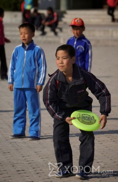 Хойд Солонгос улсын Хүүхдийн зуслан (49 Фото) 19