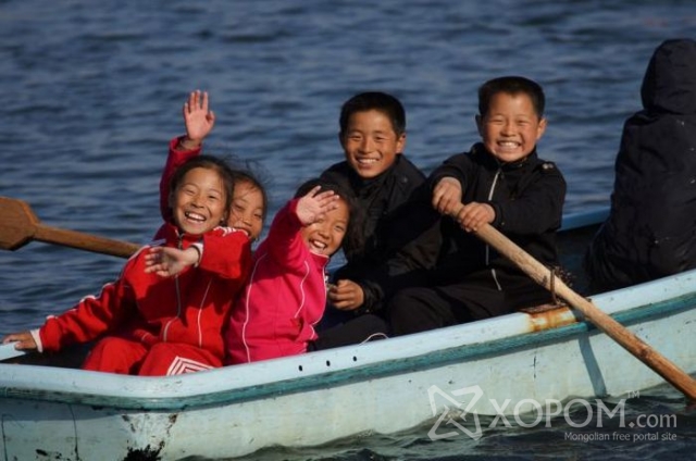 Хойд Солонгос улсын Хүүхдийн зуслан (49 Фото) 24