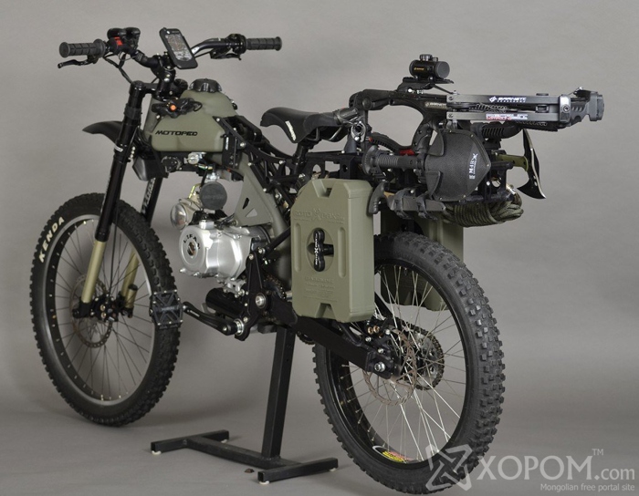 Зомбинуудын дайралтаас ч мултрахад туслах Motoped Survival Bike: Black Ops Edition мотоцикл 2