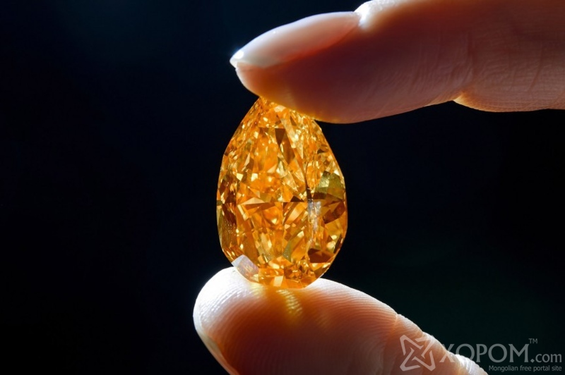 Дуудлага худалдаагаар хамгийн үнэтэй зарагдсан 10 алмаз эрдэнийн чулуу 6