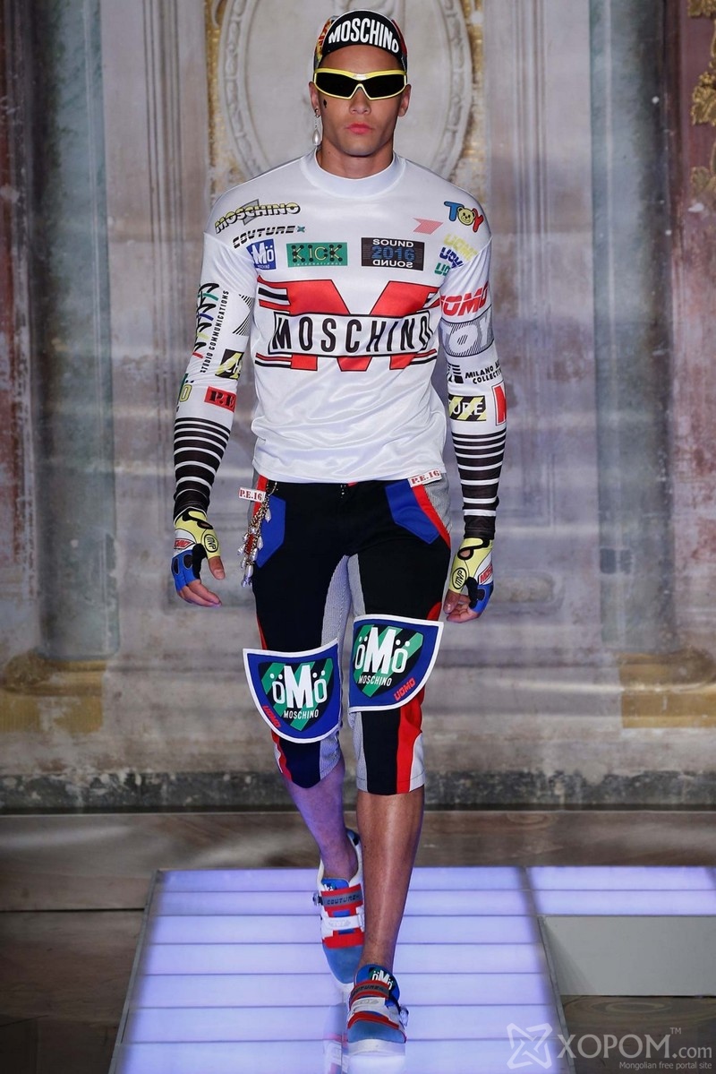"Moschino Spring 2016 Menswear"-ийн эрчүүдийн хачирхалтай загварууд 6